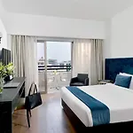Ajax Hotel