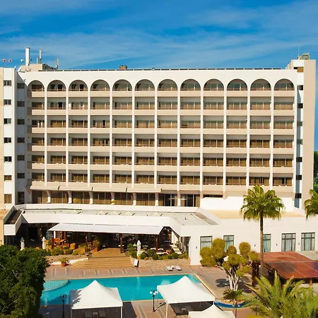 Ajax Hotel