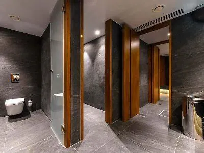 Ajax 4*