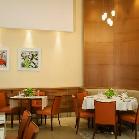 Ajax Otel