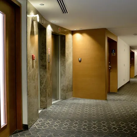Ajax Otel 4*